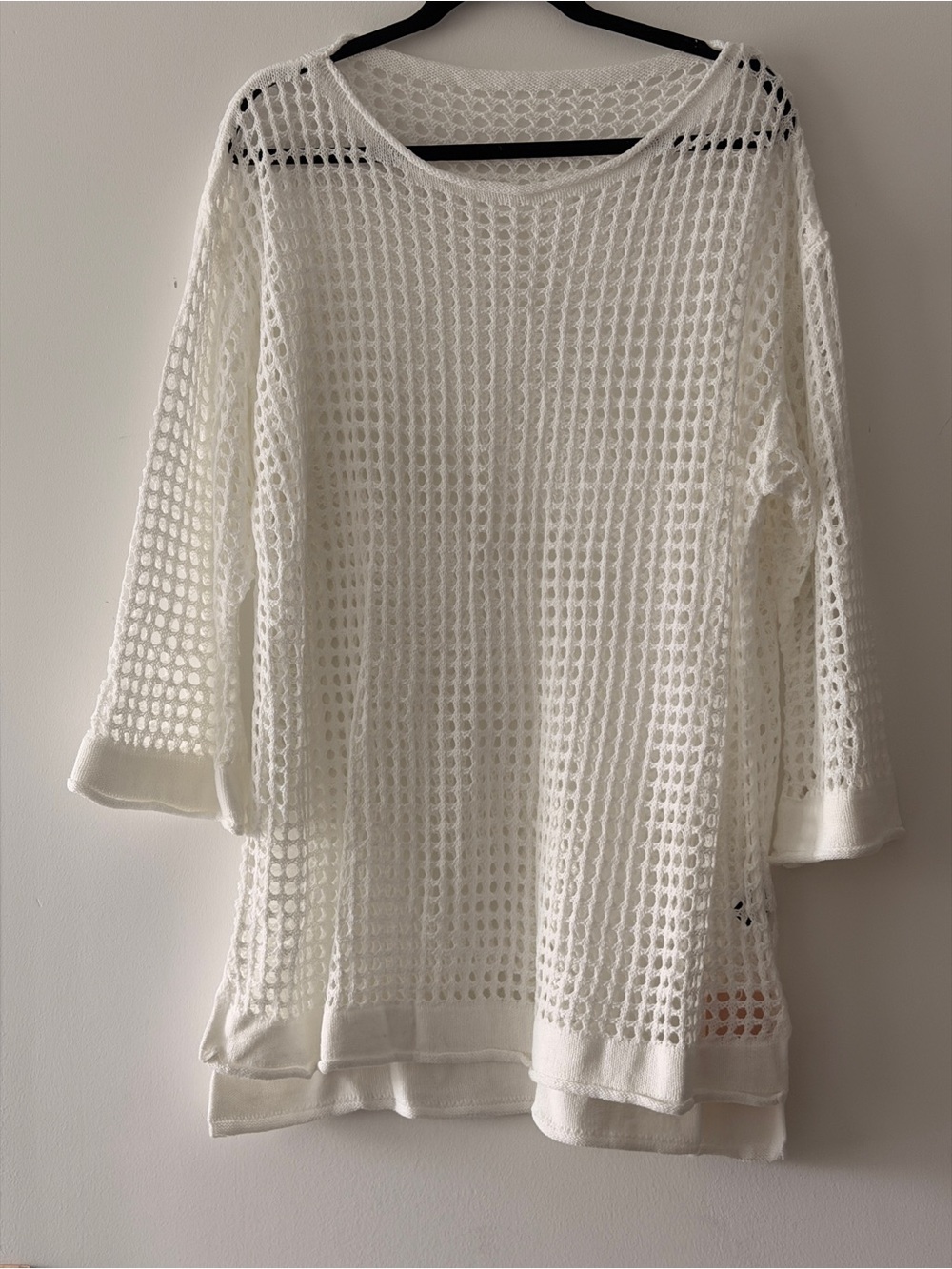 Bloomchic Long Lightweight Mesh Sweater Tunic White Plus Size‎ 14-16 Cover Up